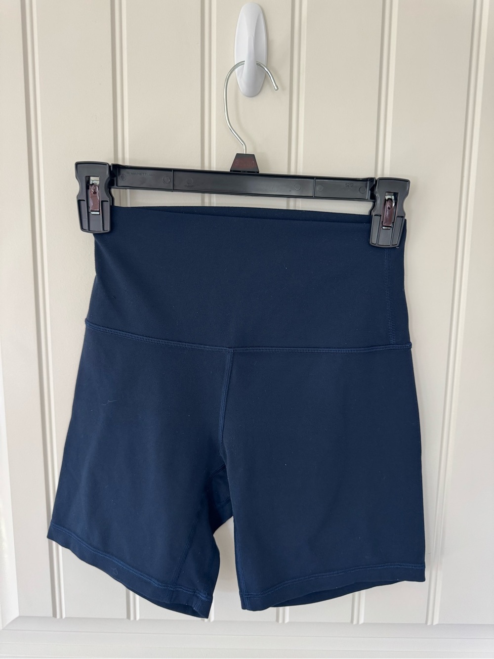 Lululemon Athletica High Rise Navy Align Short 4” inseam
